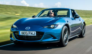 Mazda MX-5 RF Sport Black - front