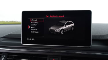 Audi A4 Allroad UK 2016 - drive select