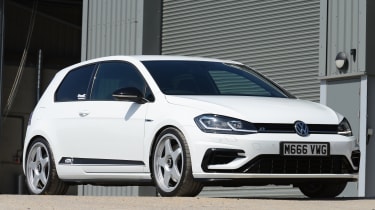 Mountune VW Golf R - front static