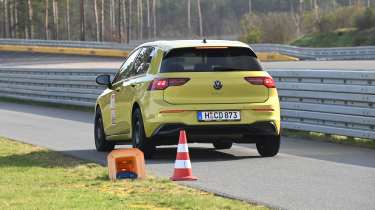 Volkswagen Golf - rear braking