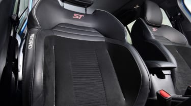 Ford Focus ST Estate - seats