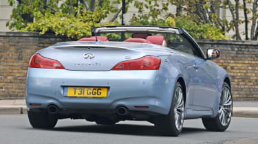 Infiniti G37 Convertible rear cornering