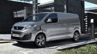 Peugeot e-Expert - front