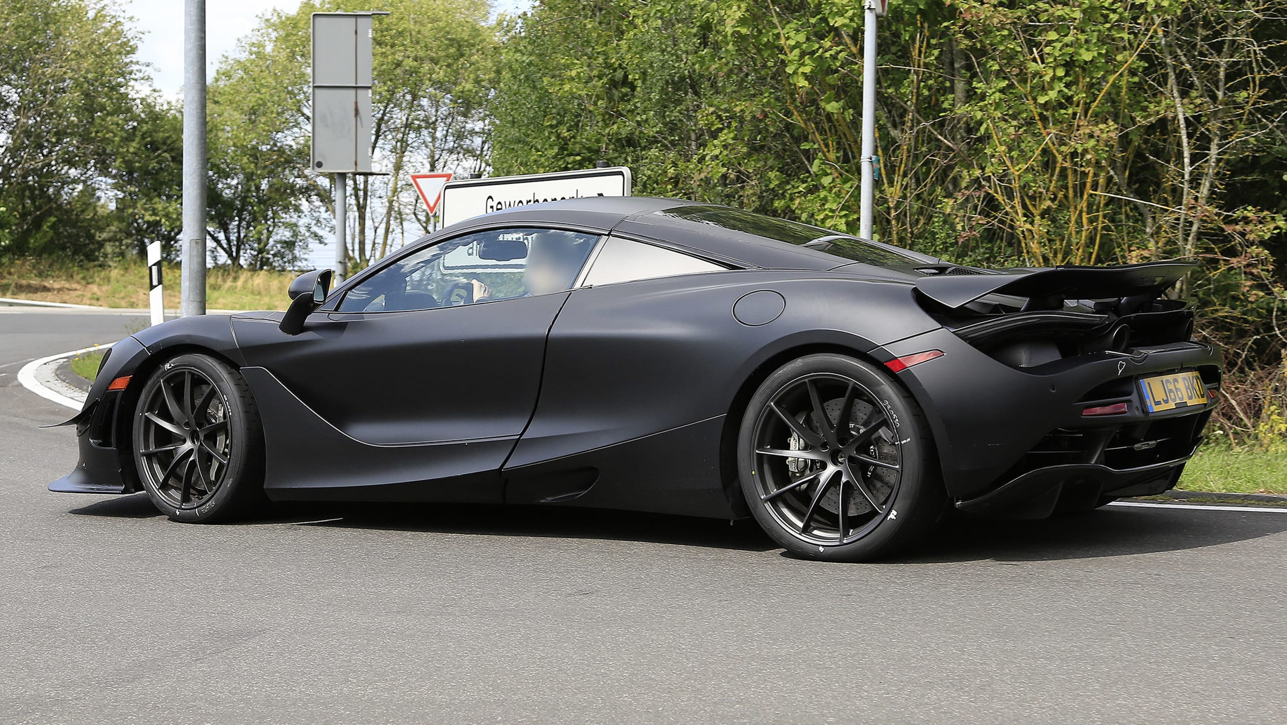 New McLaren 750LT spied - pictures | Auto Express