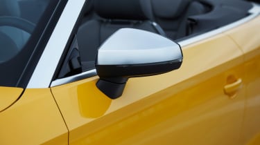 Audi S3 Cabriolet 2016 - door mirror