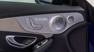 Mercedes-AMG C 63 S Coupe controls