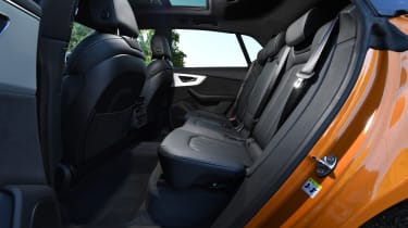 Audi Q8 55 TFSI e - rear seats