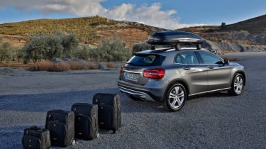 Mercedes GLA luggage pack