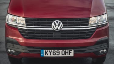 Volkswagen Transporter 6.1 - grille
