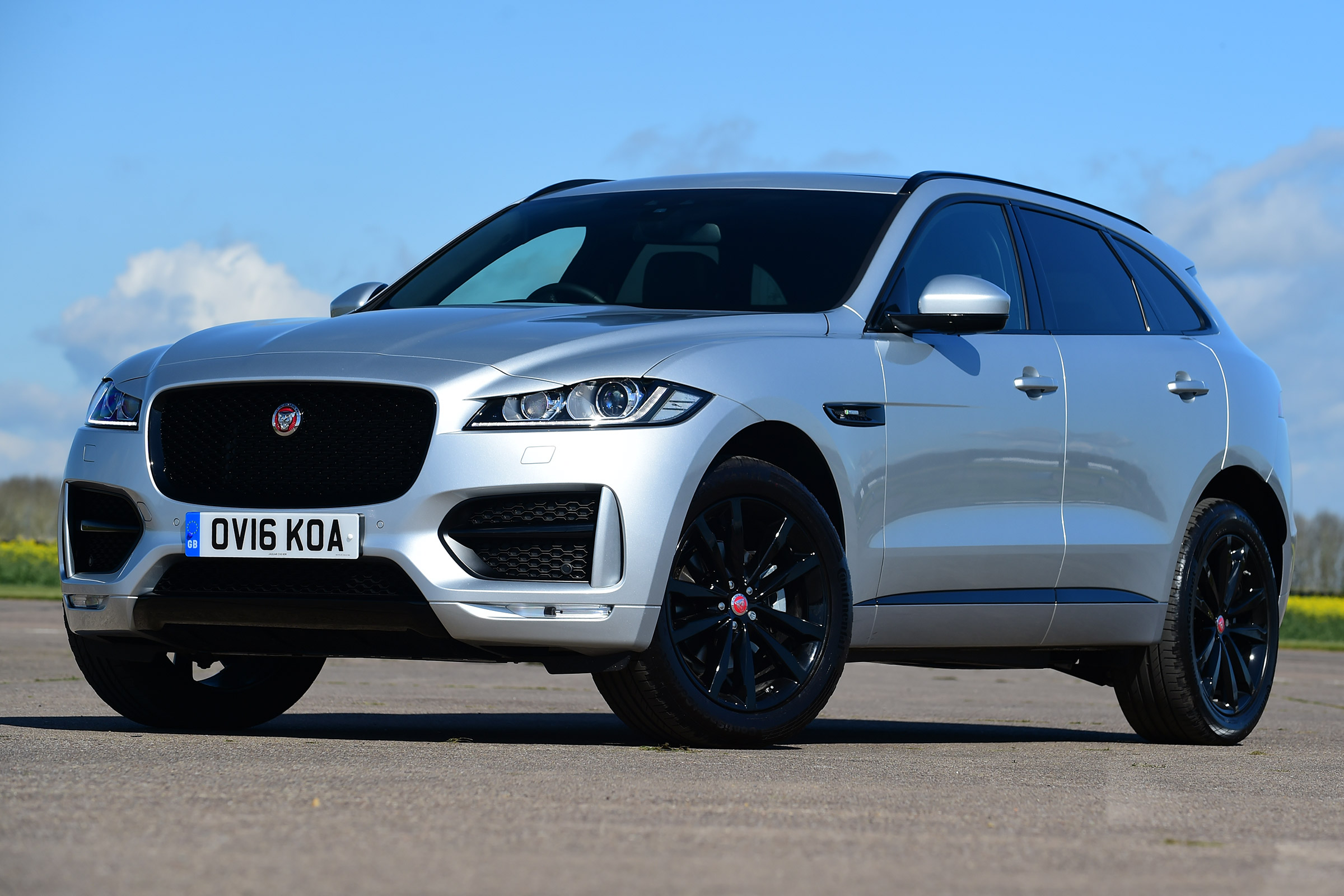 Jaguar F-Pace eight-speed automatic | Auto Express