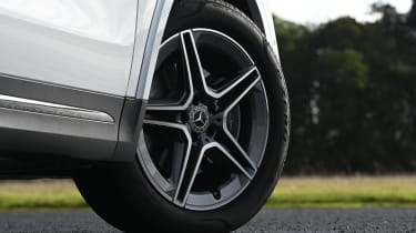 Mercedes GLA - wheel