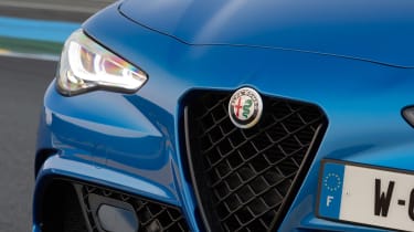 Alfa Romeo Giulia Quadrifoglio - front detail
