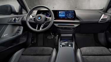 BMW 1 Series - dash studio
