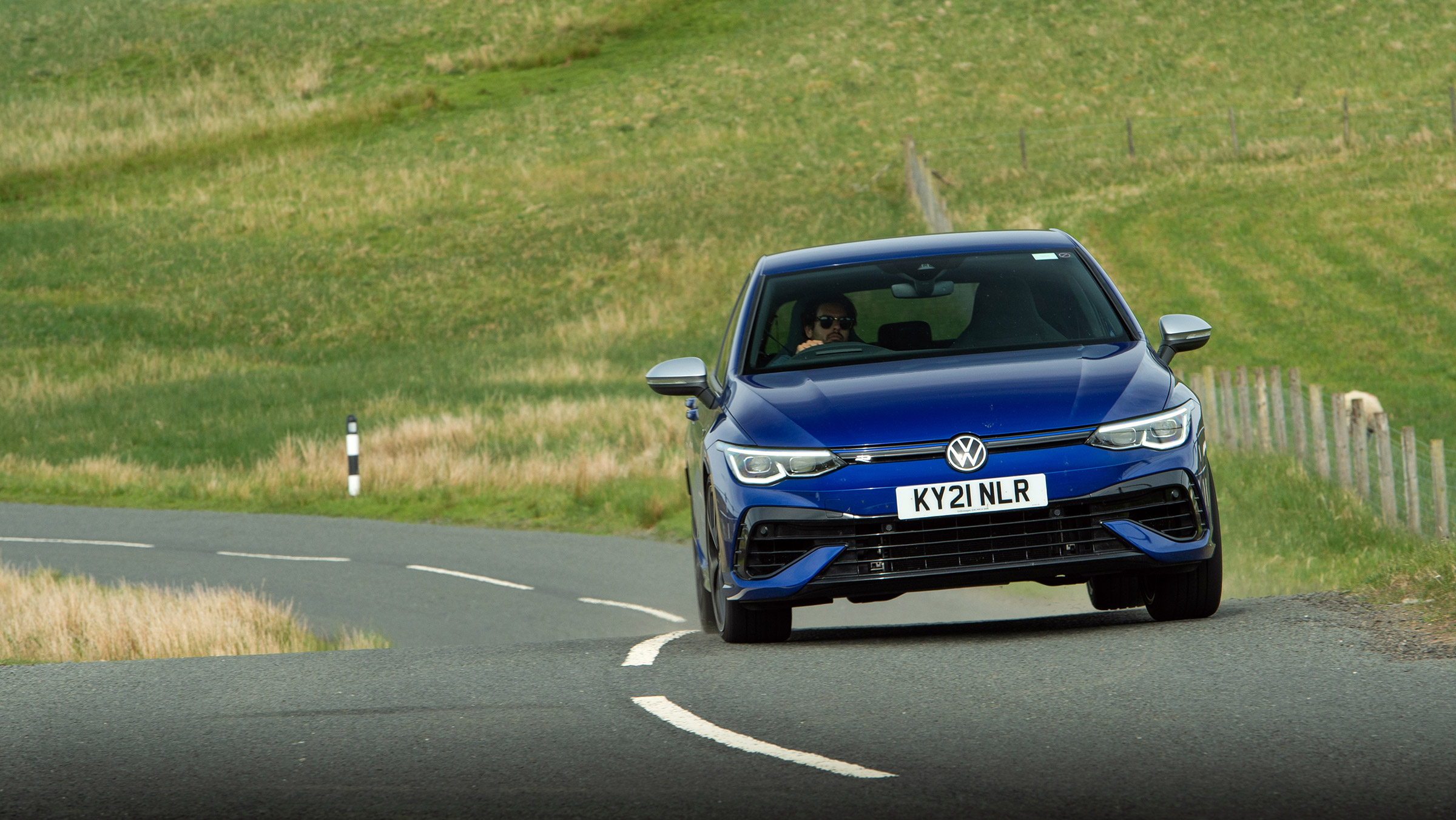 Volkswagen Golf R review – has the got it? |