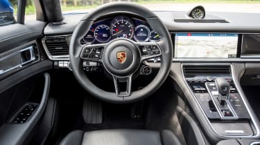 Porsche Panamera Sport Turismo 2017 review - steering wheel