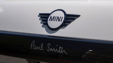 MINI Cooper S 3-Door Paul Smith Edition - rear badge