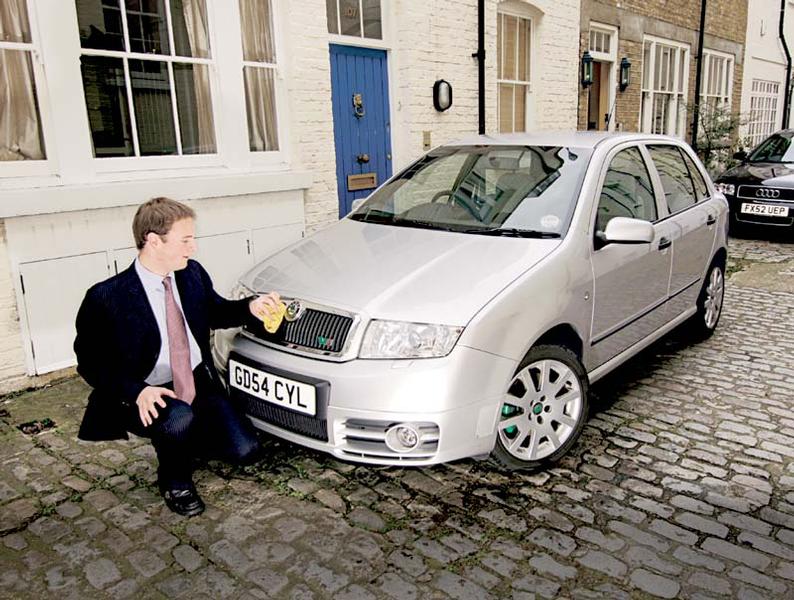 Advert review skoda fabia essay 08 image