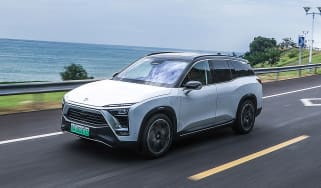 Nio ES8 - front