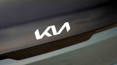Kia PV5 - bonnet badge
