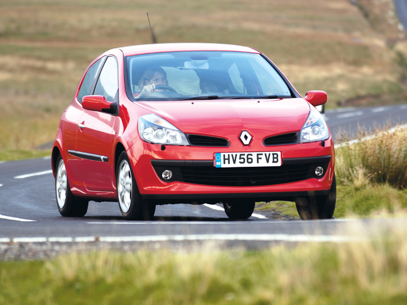 Renault Clio Auto Express