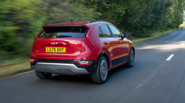 Kia Niro - rear tracking