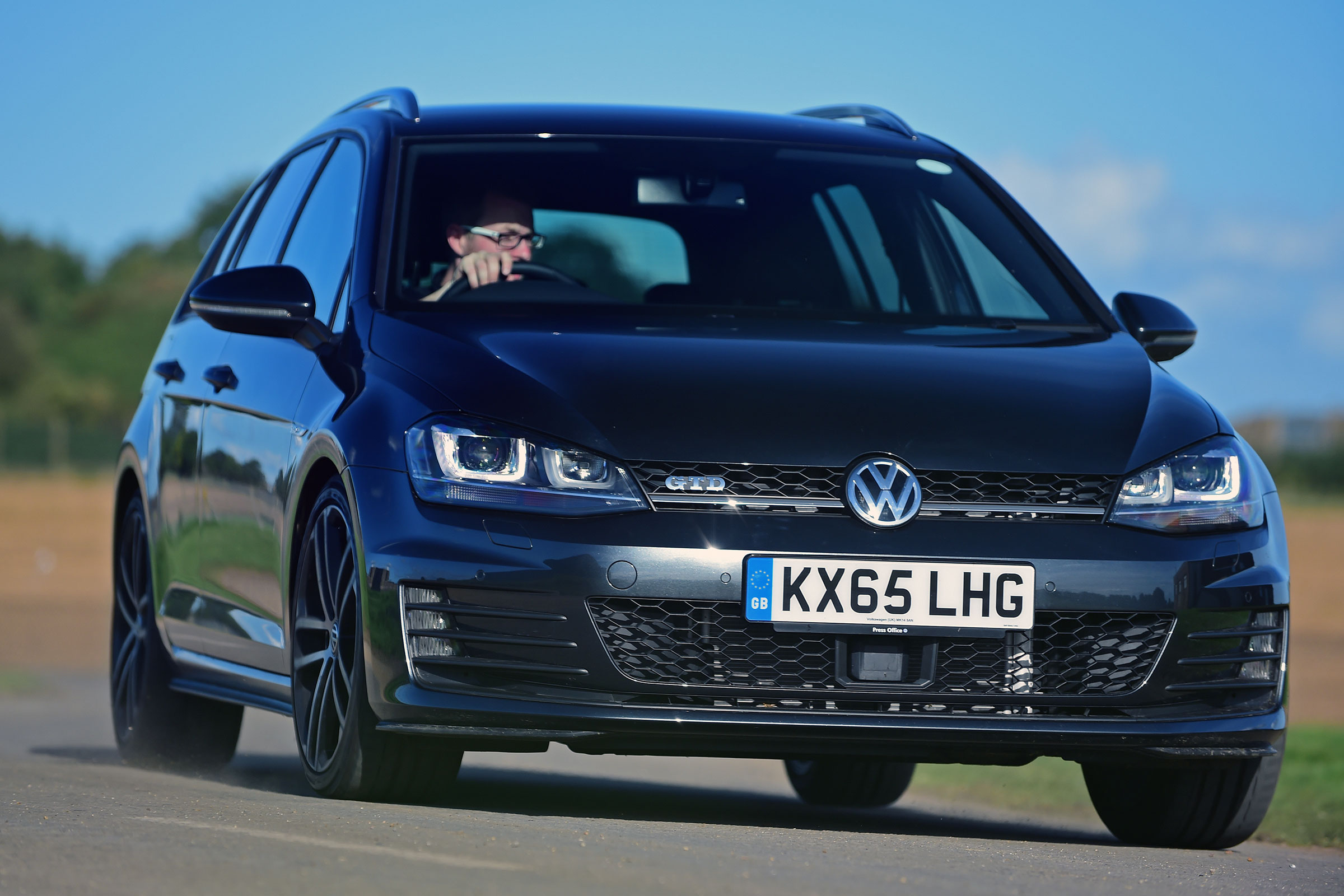 VW Golf GTD Estate 2015 review  Auto Express