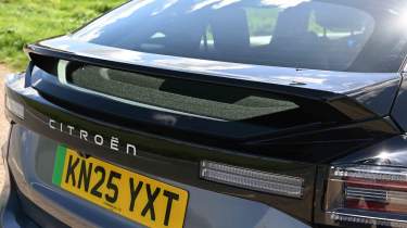 Citroen e-C4 - rear spoiler