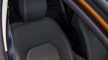 Dacia Duster - front seat