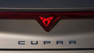 Cupra Leon - rear lightbar