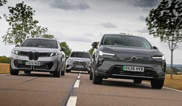 BMW iX3 vs Mercedes GLC vs Volvo EX60 - front tracking