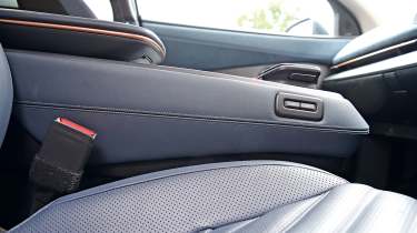 Nissan Ariya - front centre armrest