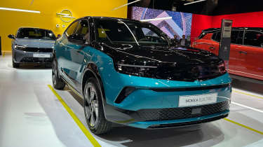 Vauxhall Mokka at the 2025 Brussels Motor Show - front static 