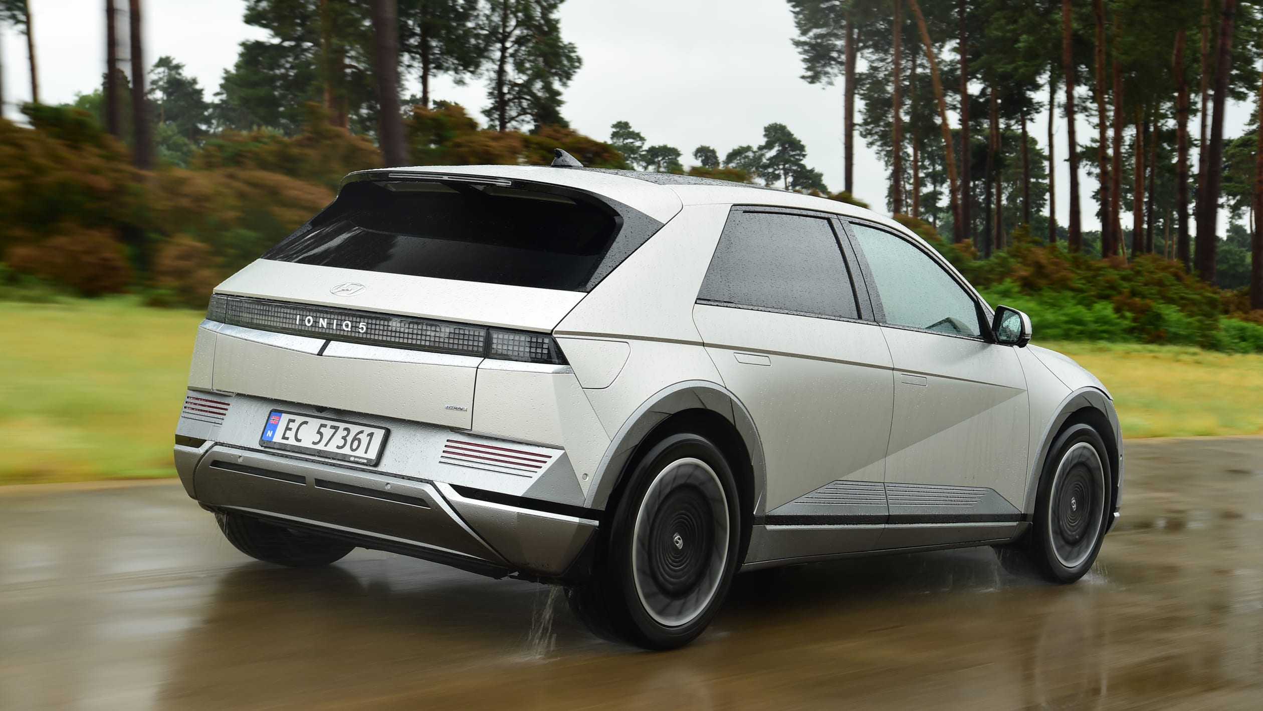 Ioniq%205%20vs%20VW%20ID4%20vs%20Mustang%20Mach%20E-39.jpg