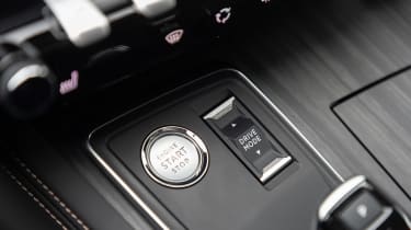 Peugeot 508 Hybrid - start/stop button