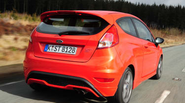 Ford Fiesta ST-2 rear tracking