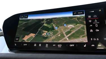 Audi S6 Avant e-tron - infotainment, sat-nav