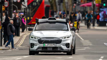 Ford Mustang Mach-E self-driving artificial intelligence software from Wayve - driving in London 