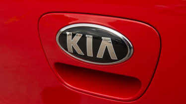 Triple test – Kia Picanto - Kia badge