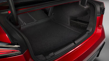 BMW M350 - boot