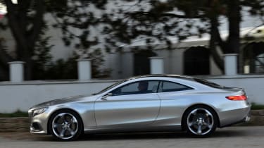 Mercedes S-Class Coupe Concept 2014 side tracking