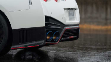 Nissan GT-R NISMO - rear detail