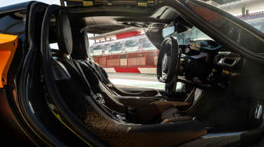 McLaren W1 - cabin