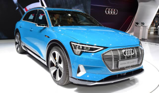 Audi e-tron - Paris front