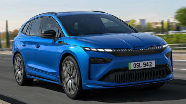 Skoda Enyaq Sport Line - SUV front 3/4