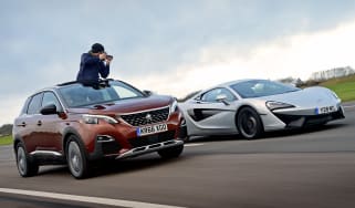 3008 minutes in a Peugeot 3008 - header