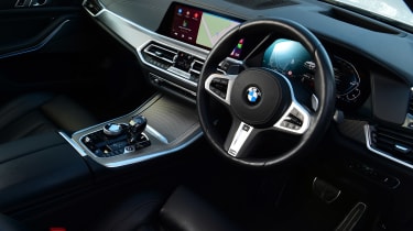 BMW X5 xDrive45e long termer 6