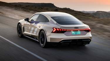 Audi e-tron GT prototype - rear tracking