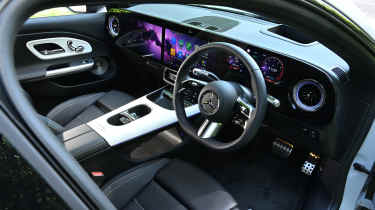 Mercedes CLA Hybrid - interior