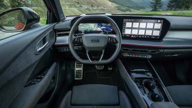Audi Q3 - dash