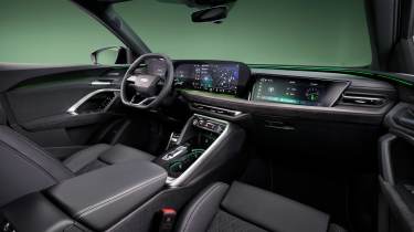 Audi Q5 Sportback - studio cabin